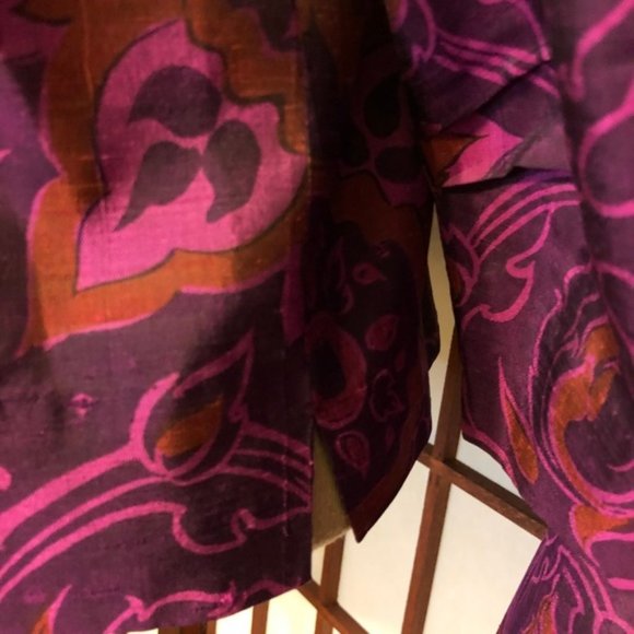 RICH PURPLE SILK SKIRT & JACKET SUIT - Picture 3 of 7